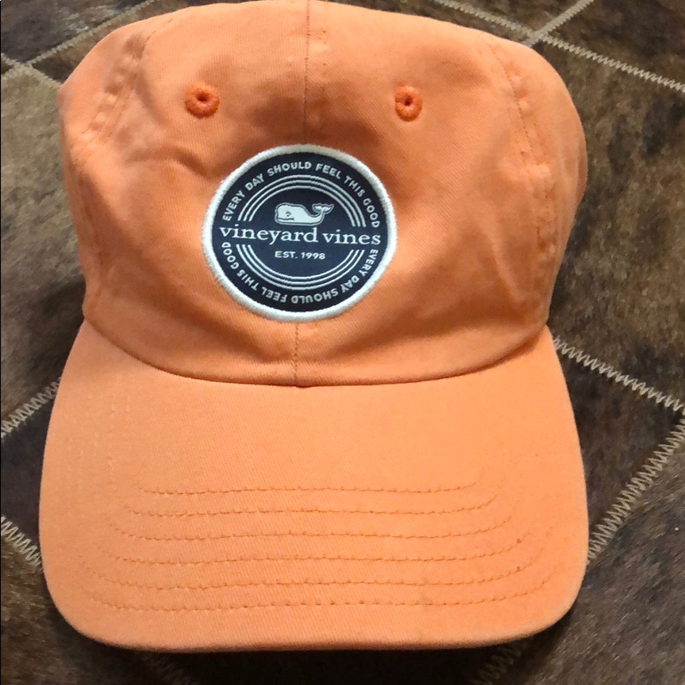 NWOT Vineyard Vines SnapBack cotton hat
